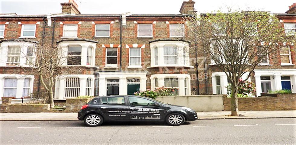 			NEW INSTRUCTION, 1 Bedroom, 1 bath, 1 reception Flat			 Portnall Road, MAIDA VALE